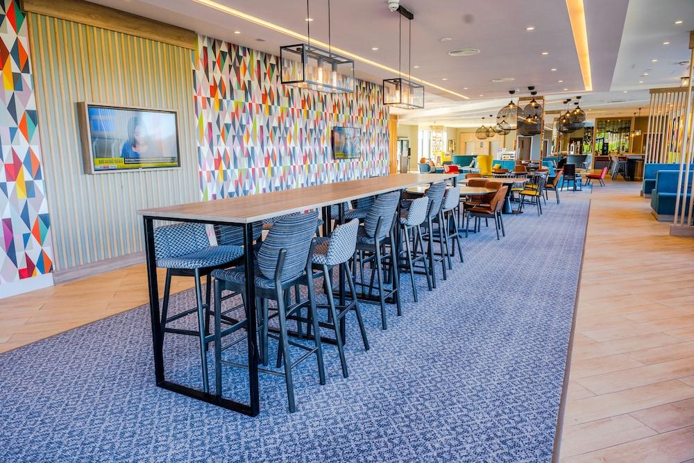 Hampton By Hilton Blackburn Блэкберн Экстерьер фото